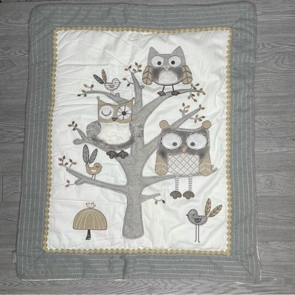 Levtex Baby® Night Owl 3 Piece Crib Bedding Set in Grey plush , blanket , skirt - Picture 2 of 5